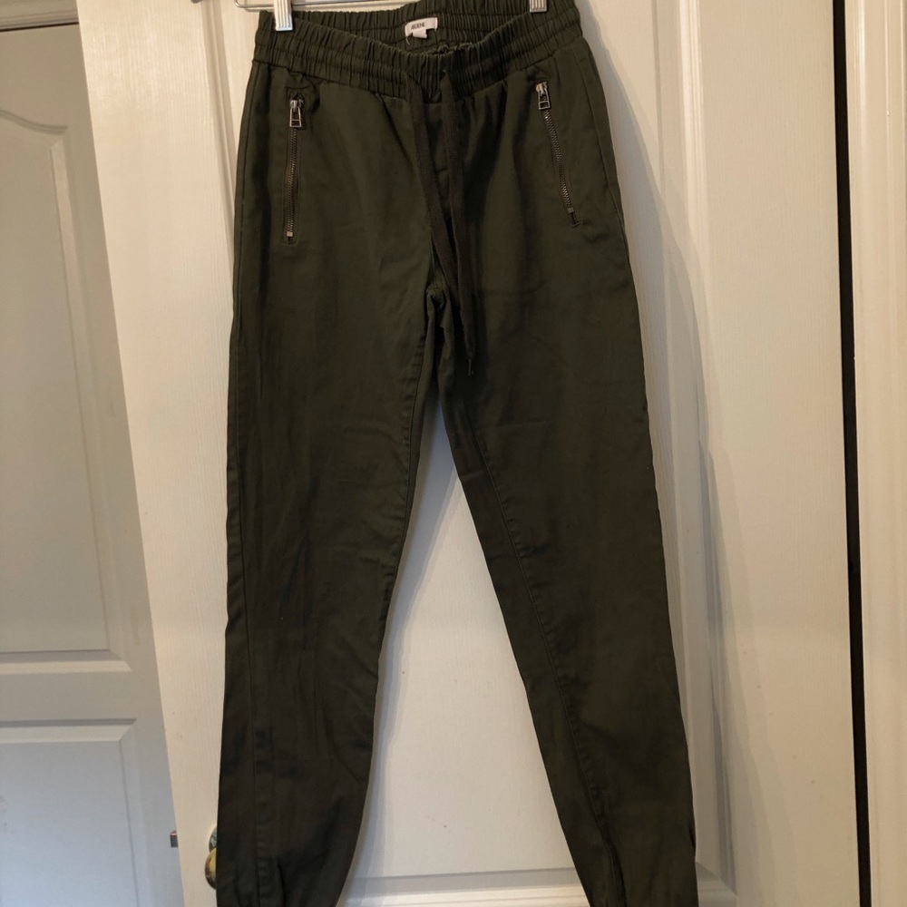 Cargo pants